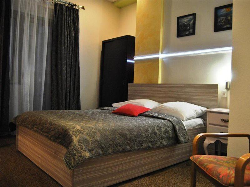 Hotel Italia SJJ Extérieur photo