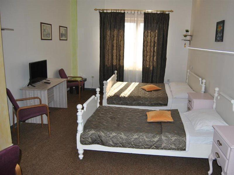 Hotel Italia SJJ Extérieur photo