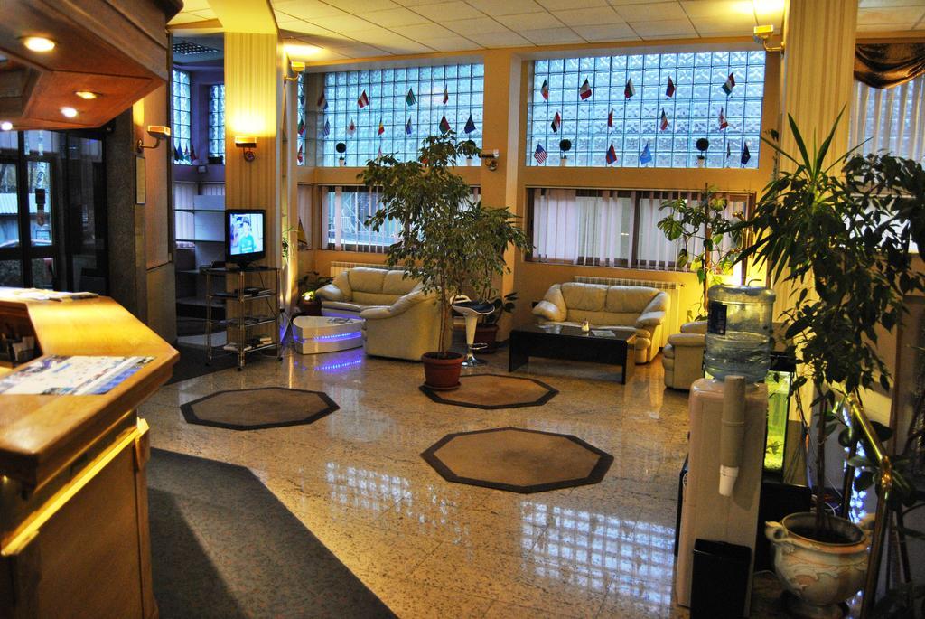 Hotel Italia SJJ Extérieur photo
