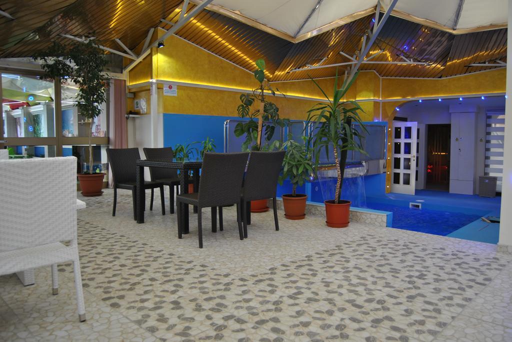 Hotel Italia SJJ Extérieur photo
